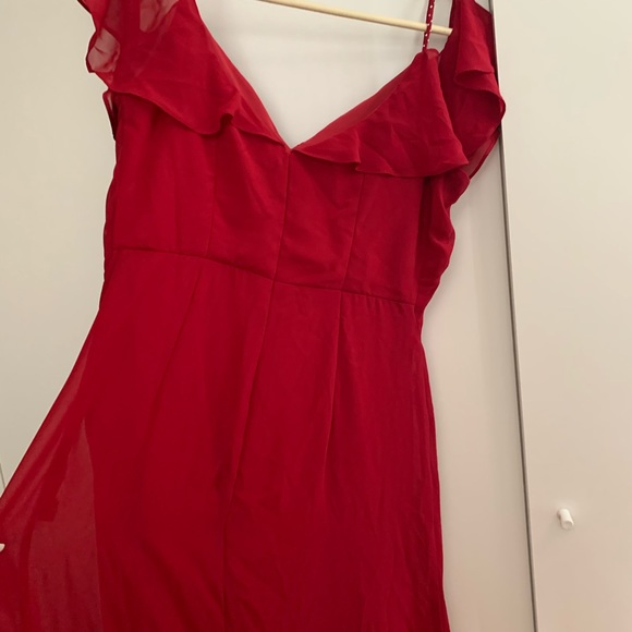 Elegant burgundy wedding bridesmaid dress - Picture 4 of 16